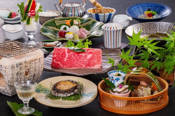 鳳凰の旅【西船橋・船橋競馬場駅前発】をくづれ水仙郷と鴨川館で和会席の昼食<コースNo.25-1138>(京成トラベル)2